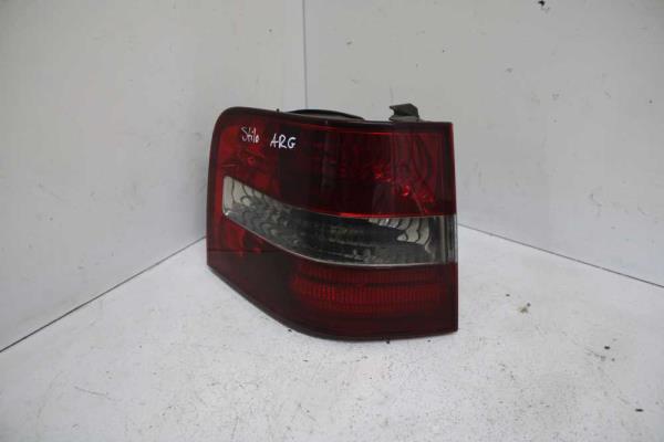 FEU ARRIERE GAUCHE FIAT STILO BREAK - Vue 1